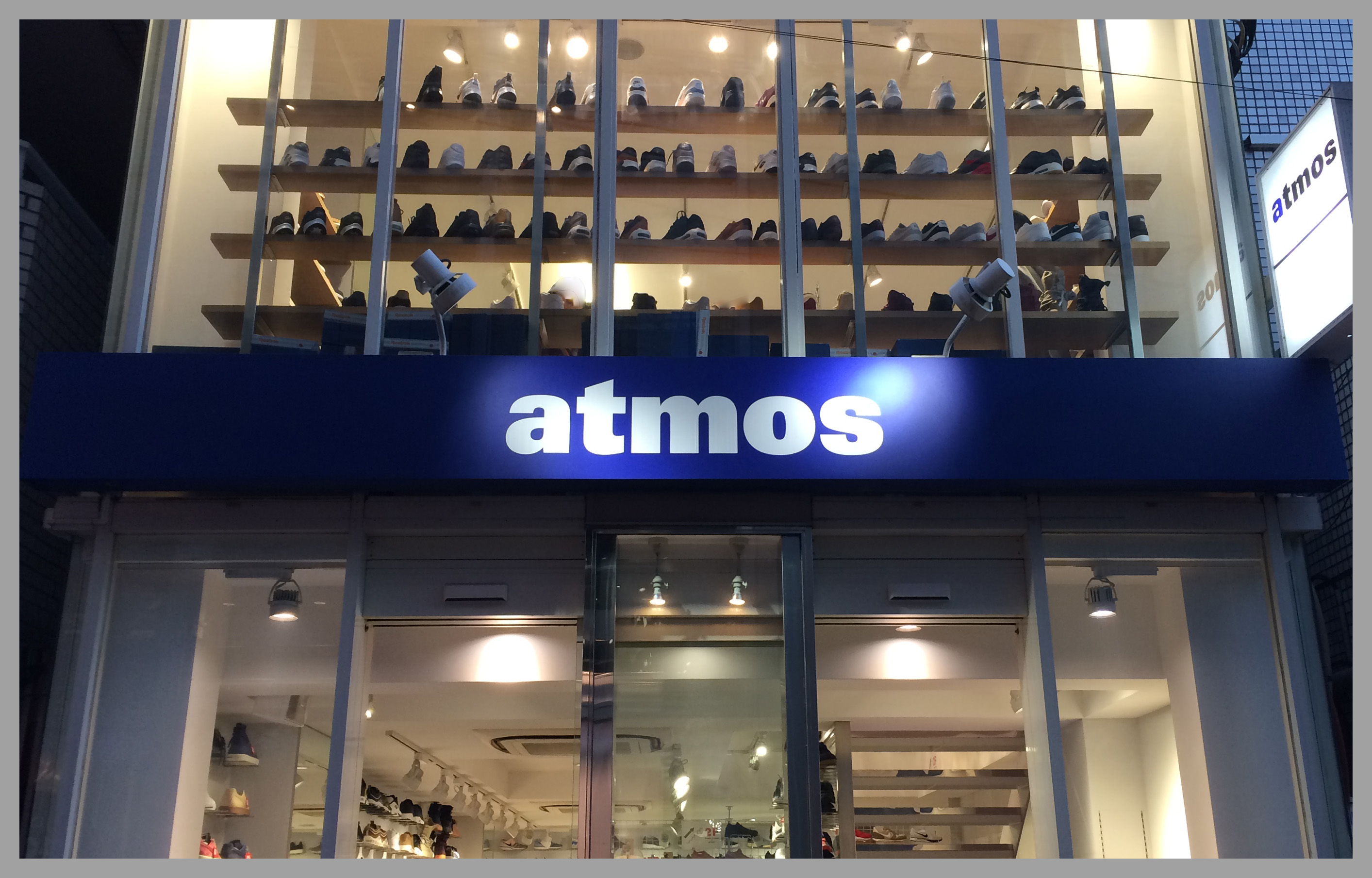 atmos (アトモス) 原宿店 | Fashion Map Tokyo